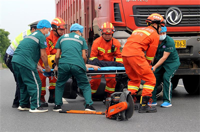 德保沛县道路救援